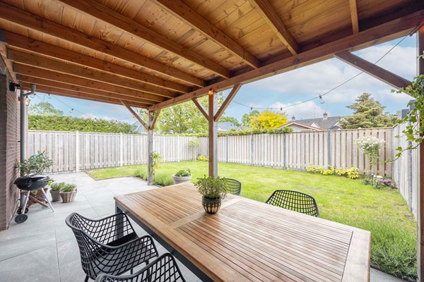 Medium property photo - Amaliastraat 12, 4711 SK St. Willebrord